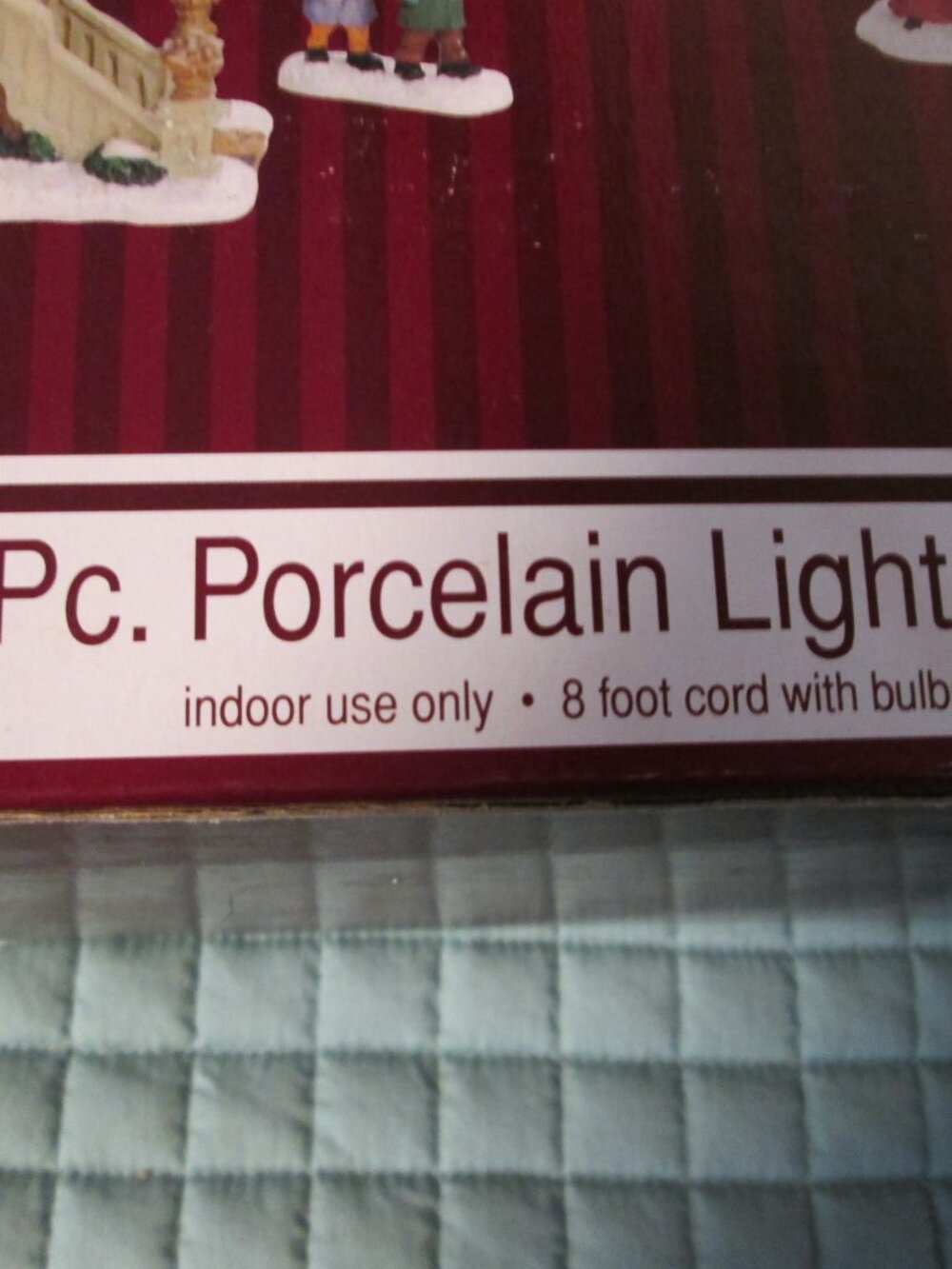 NEW vtg enchanted forest 18 pc village with light cord - Picture 8 of 8